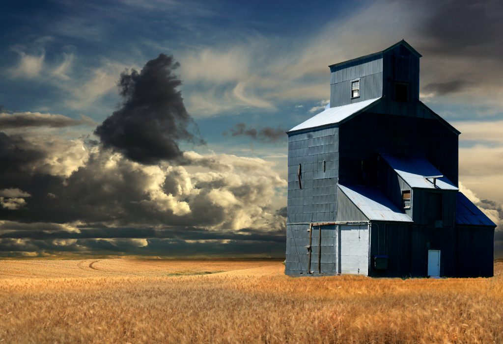 Approaching Storm - Neal Thompson